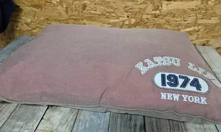 Katsu Mat M - Dog Beds and Blankets - 6430035778072 - 2