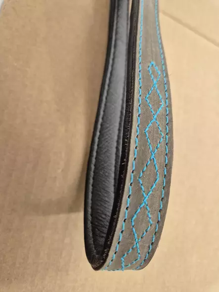 Jokke Antti Zierhandgefertigter Teilverstellbarer Lederhalsband - Halsbänder mit halber Zugkraft für Hunde - 6417114252067 - 2