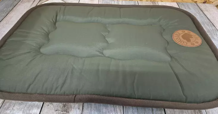 Country Pet Bed - Dog Beds and Blankets - 5391514288127 - 1